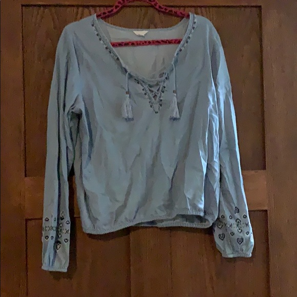 Too - Picture 2 of 2